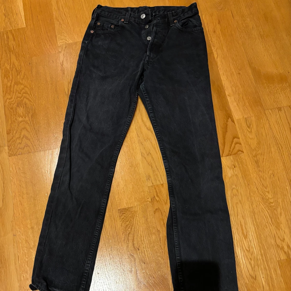Svarta jeans från Levi's