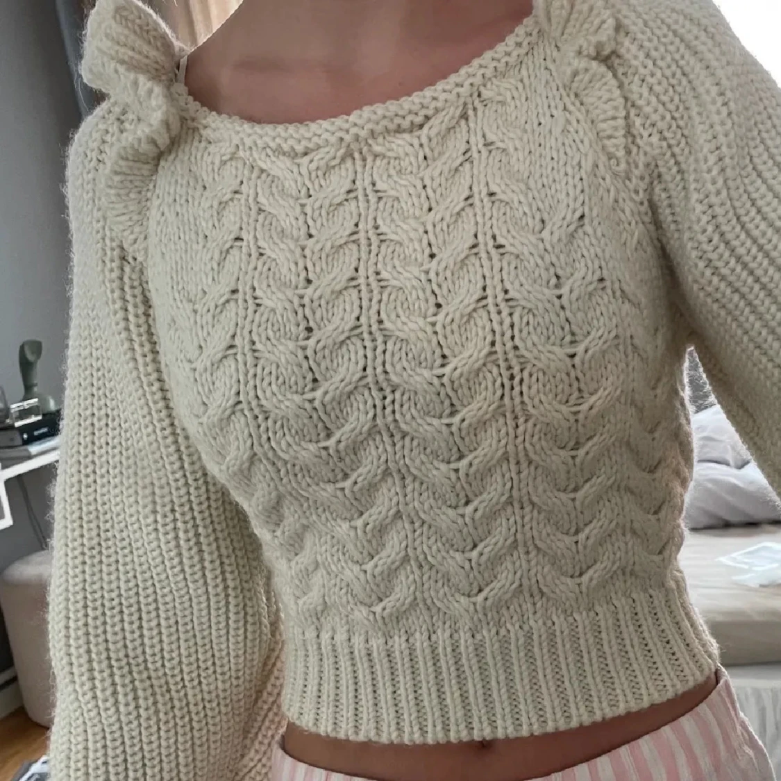 Stickad tröja