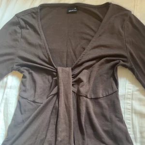 Brun tröja från gina tricot  - Brun tröja från Gina tricot 