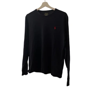 Ralph lauren långärmad  - 10/10 använd fåtal gånger.