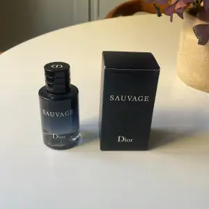 Dior Sauvage. Nästan helt ny. 