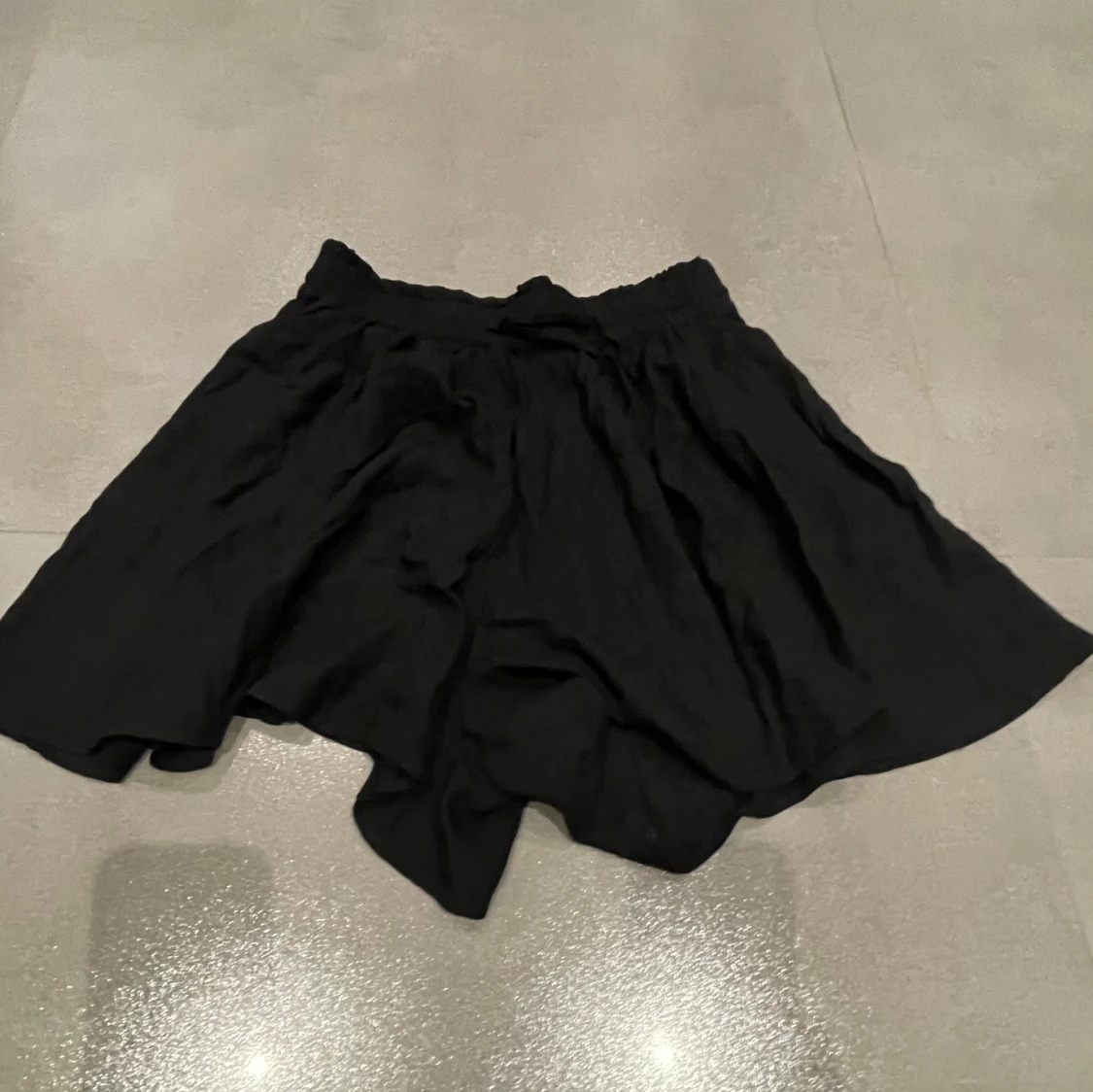 Svart kjol från KappAhl - 90