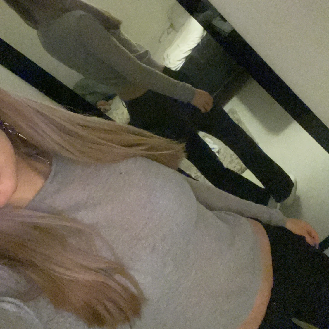 Grå långärmad tröja - 90