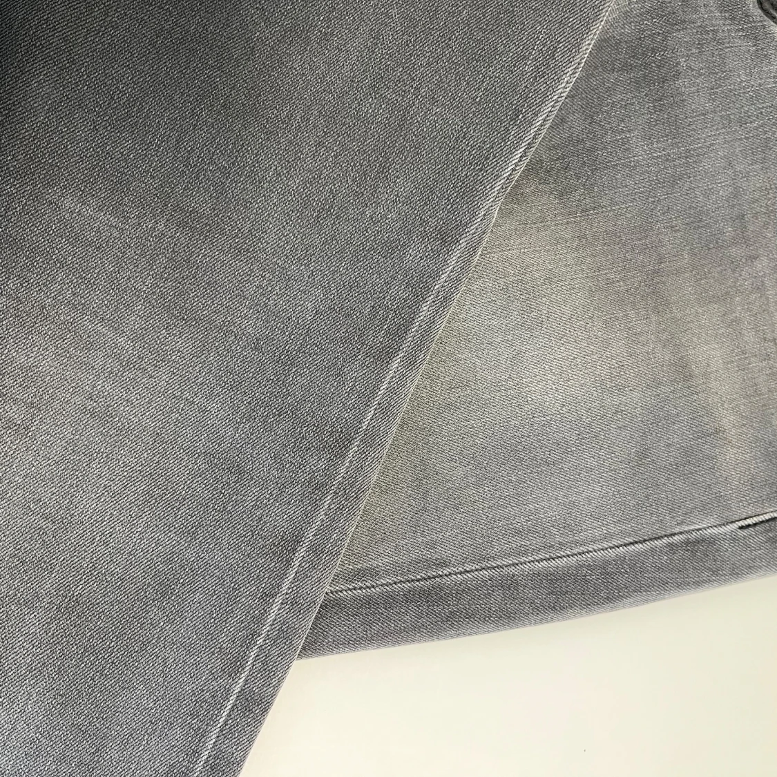 Grå jeans från Replay - 90