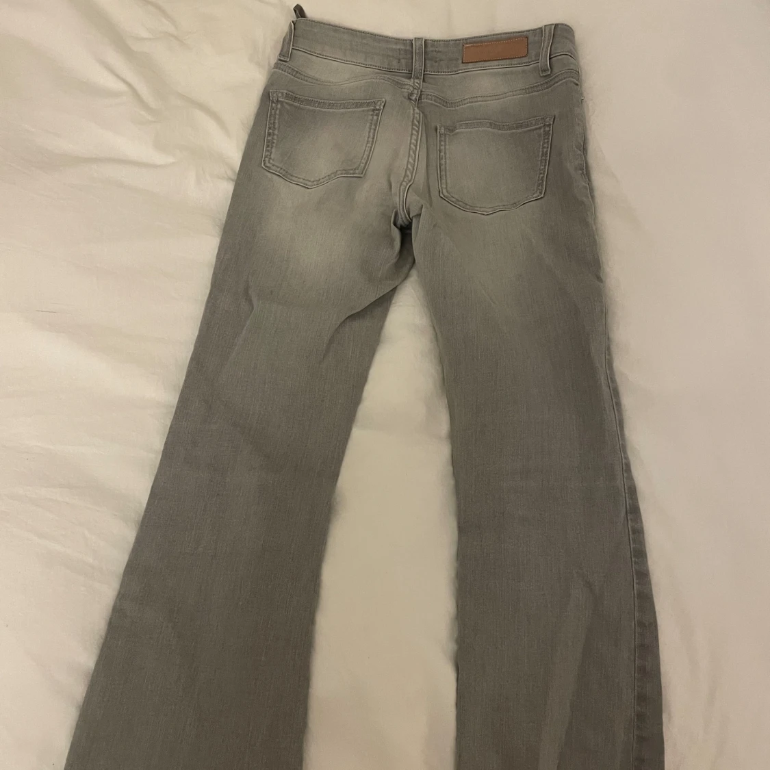 Grå jeans från Hunkydory - 90