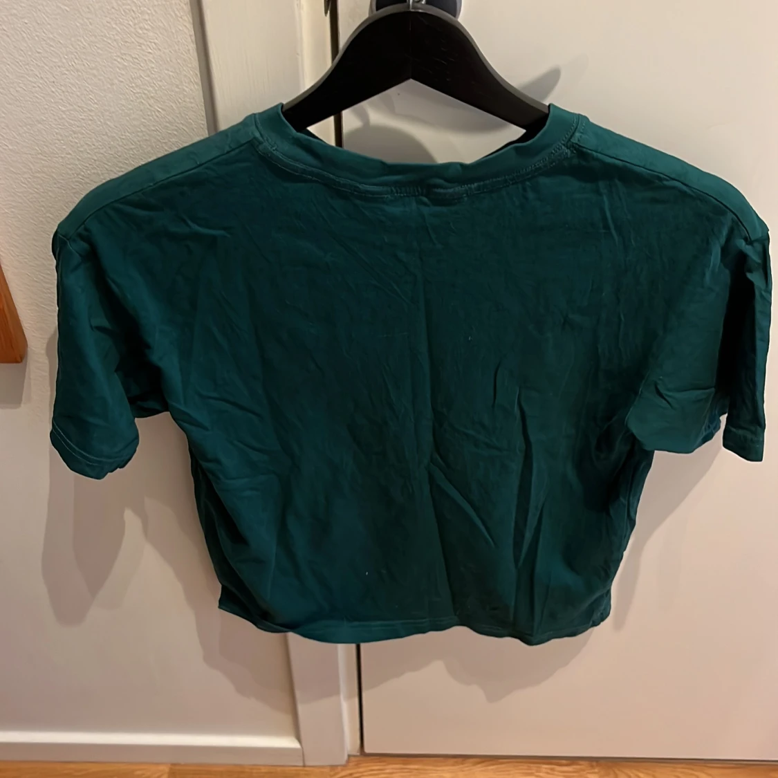 Grön t-shirt med tryck från H&M - 91