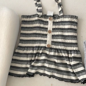 Somrigt linne - Bra skick