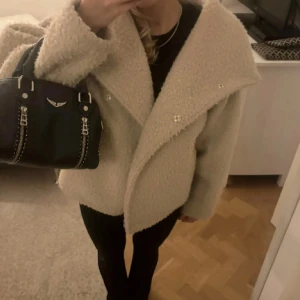 Teddyjacka - Superfin