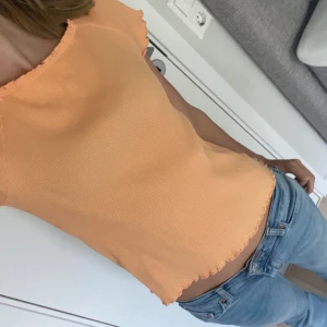 Söt topp från Lindex  - Storlek 158/164 använd fåtal gånger