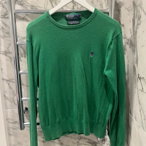 Grön Ralph lauren tröja  - Supersnygg grön Ralph lauren tröja! 