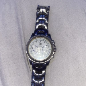 Herr klocka - En stilig herr klocka som passar till alla outfits. Äkta silver.