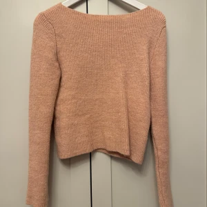 Rosa stickad tröja 💓 - Fin rosa stickad tröja💓 köpt på zalando 💓skriv för fler bilder eller annat 😘