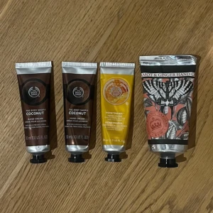 Handkräm - En är oöppnad å resten är endast lite tagna av. 🥰 alla för 90kr