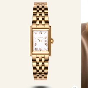 Timeless gold - Nypris 1 599 kr Säljes för 1000 kr  Andvänd ett fåtals gånger men fortfarande i nytt skick 