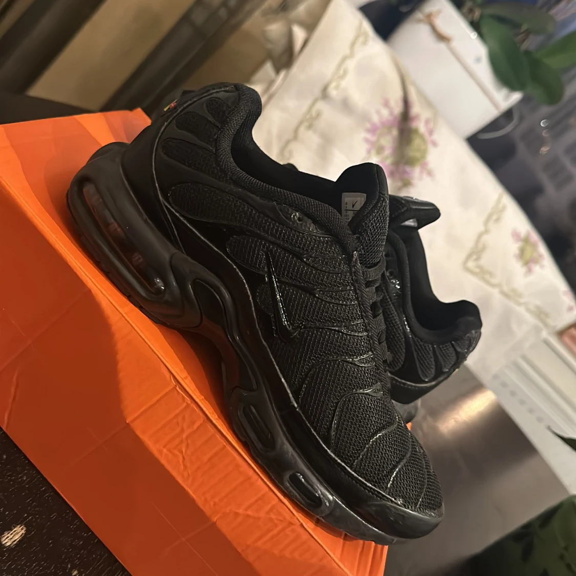 Svarta Nike TN sneakers - 90