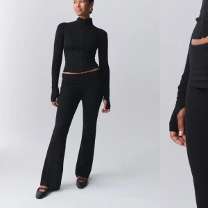 Svarta yoga pants - Säljer mina svarta yoga pants från Gina i storlek XXS som är i mycket bra skick och knappt använda 