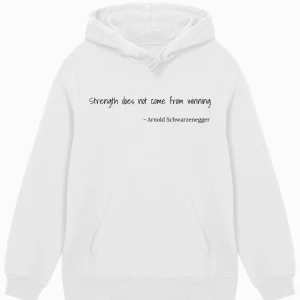 Vit hoodie med citat -  vit hoodie med ett inspirerande citat av Arnold Schwarzenegger tryckt på både fram- och baksidan. Otroligt läcker egentryckt tröja! Nu när vi är nya inom denna försäljning så är fraktdagarna cirka 10-14 dagar! Men blir otroligt ändring på det inom kort! Mail: clothing Revolution instagram: clothing_revolution25 