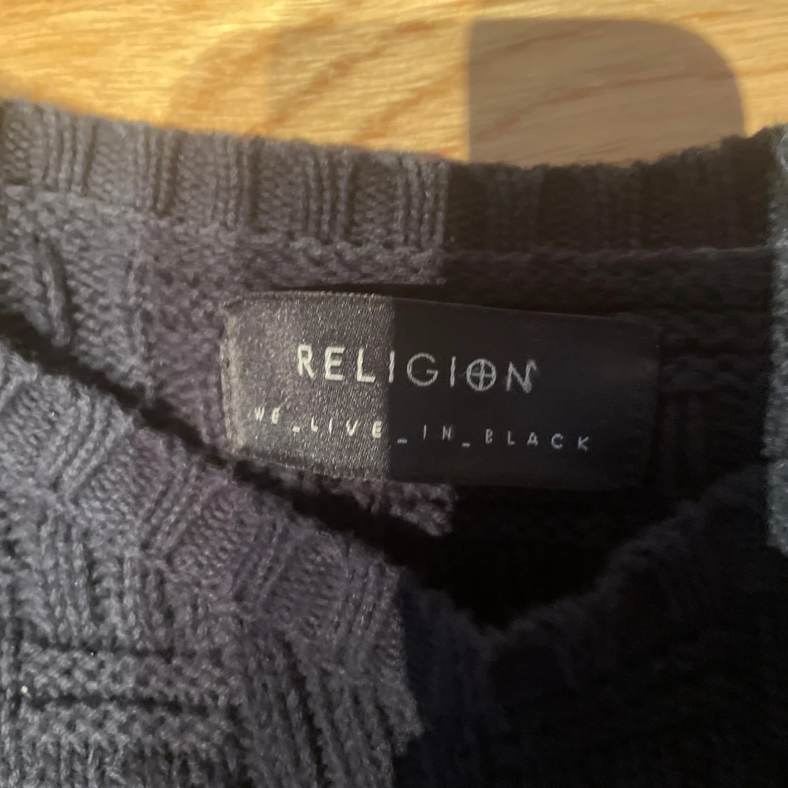 Svart stickad tröja från Religion - 91