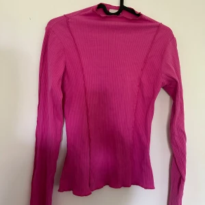 Superfin halvpolotröja - Jätteskön tröja