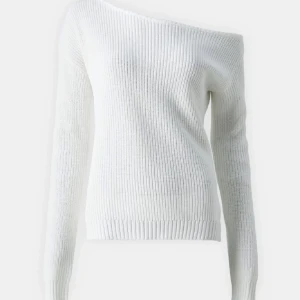 Stickad snedskuren tröja  - Laddar upp på nytt