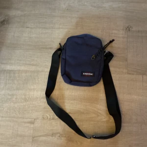 East park side bag  - East park side bag ny skick juster bar 