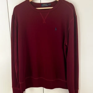 Polo Raulph lauren sweatshirt - Väldigt bra skick inga slitningar eller defekter herr medium väll använd Nypris 2100