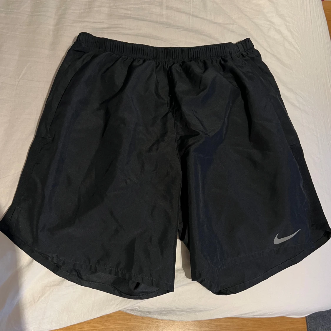 Nike shorts unisex