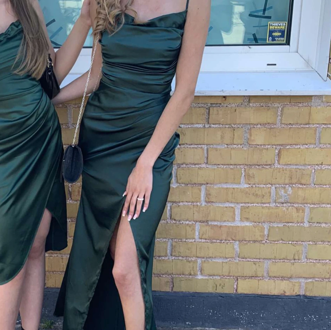 Mörkgrön balklänning med slits - 90