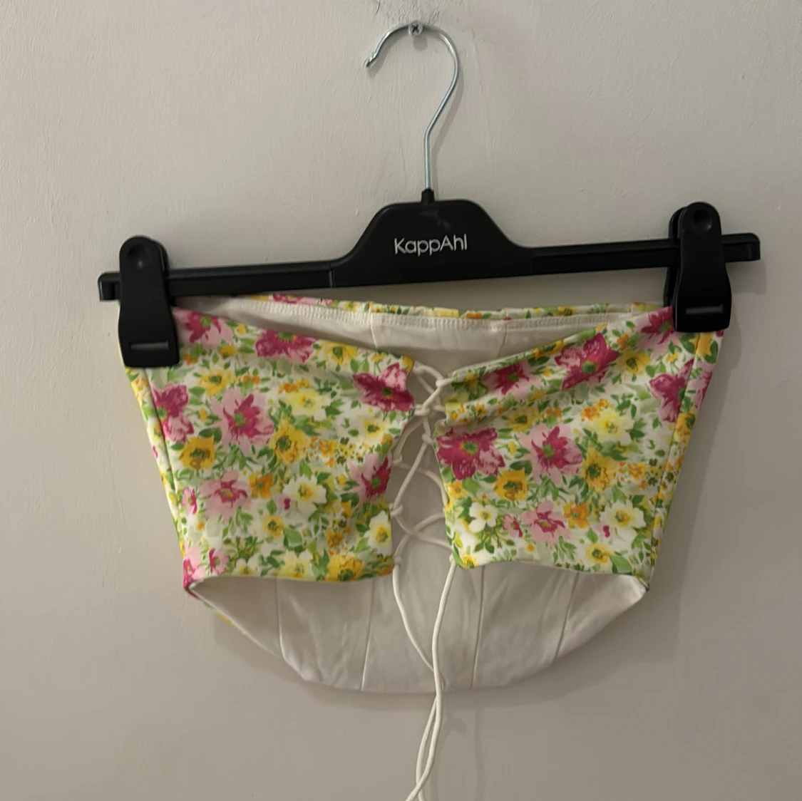 Gullig blommig topp med byxa - 91