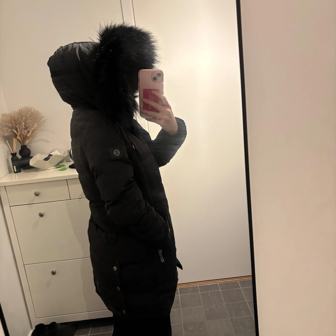 Svart jacka från Hollies - 90