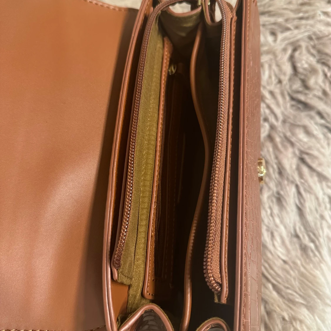 Brun axelväska från  Valentino - 92