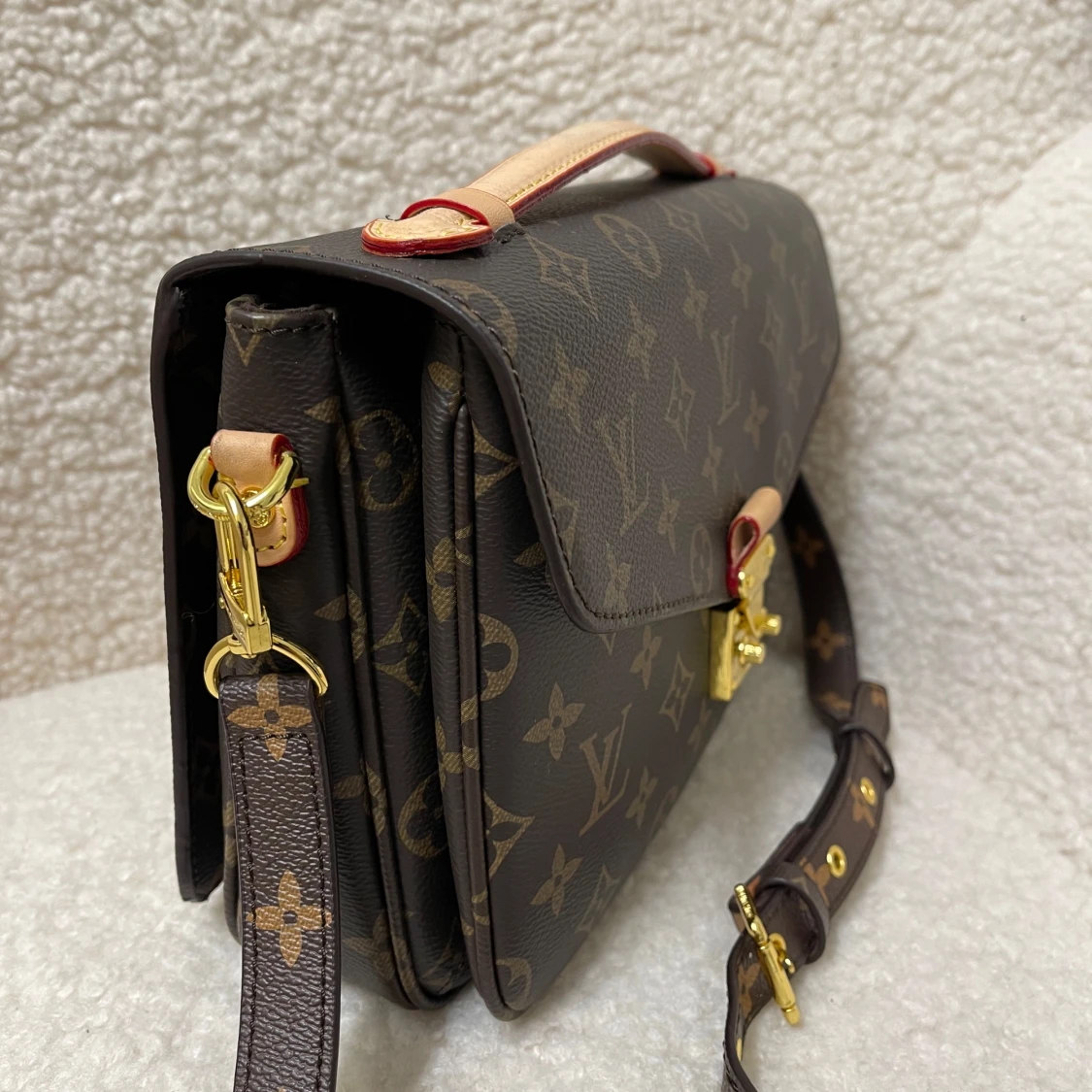 Populär handväska - 1