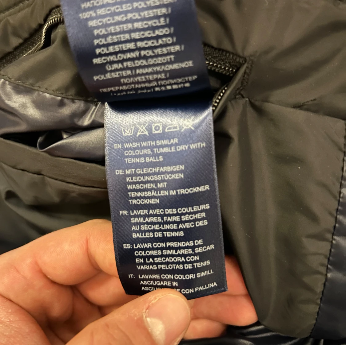 Svart dunjacka från GANT - 92