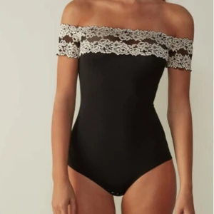 Svart intimissimi body - Svart intimissimi body i storlek m. Sällan använd och därav i superbra skick💘