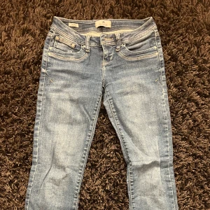 Valerie LTB jeans - Säljer dessa populära Valerie jeans från LTB med låg midja. Väldigt bra skick 😊💗💗