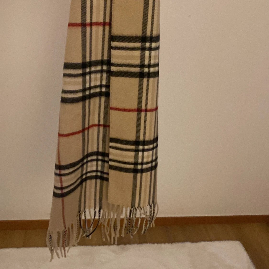 Beige rutig halsduk - 90