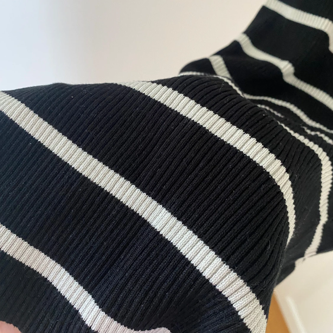 Ribbad klänning Zara stl Xs - 90