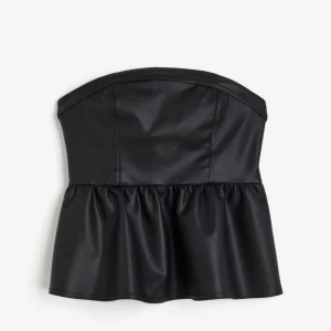 Bandeu festtopp  - Helt oanvänd festtopp från hm, jätte snygg!