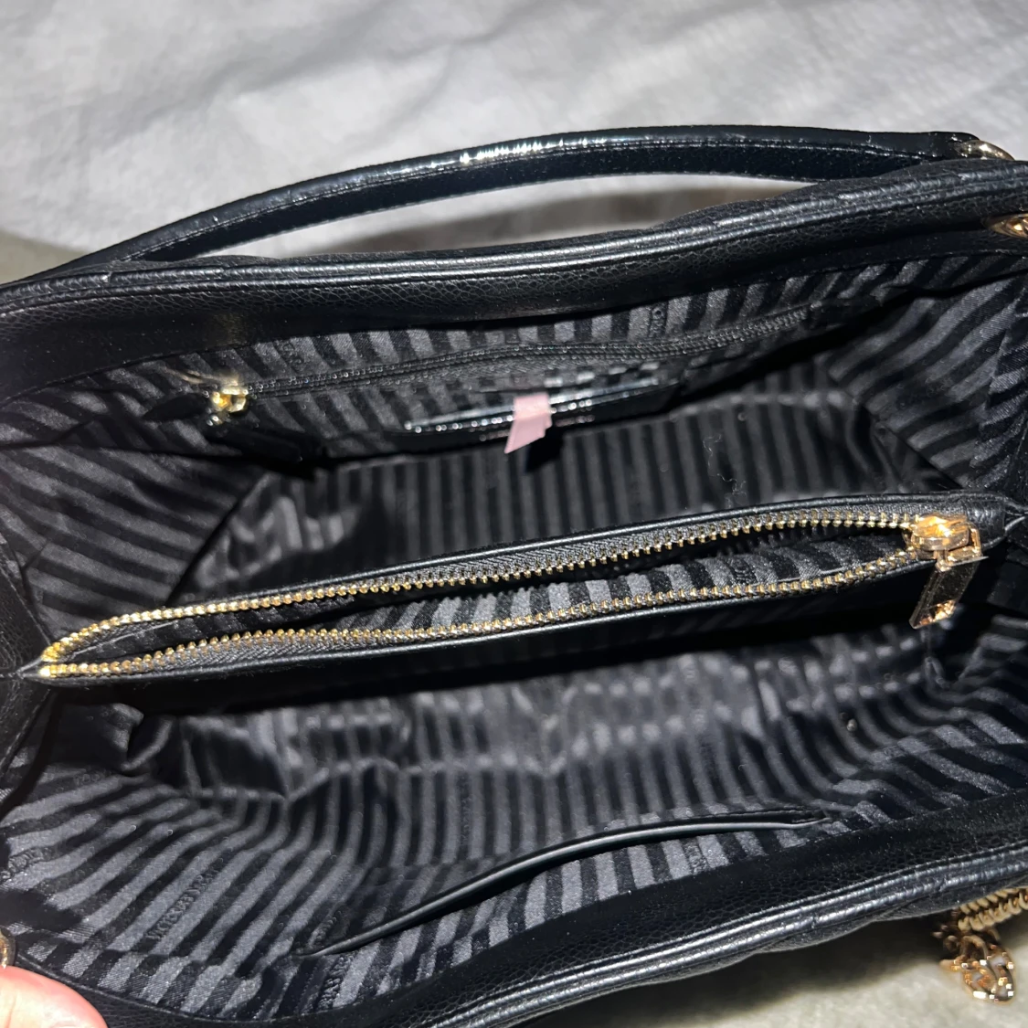 Helt ny Victoria Secret väska  - 93