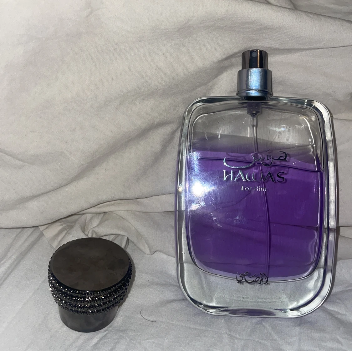Rasasi hawas for him (edp) med cirka 70ml/100ml kvar.  - 91