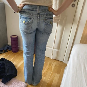 True religion jeans  - Mycket bra skick, normal i storleken 