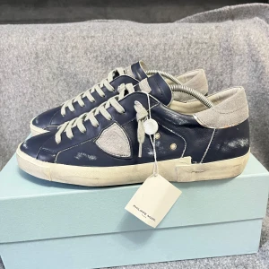 Philippemodel skor - SPRILLANS NYA! galen eftertraktad model | storlek 44-45 | all og ingår!! | skriv vid frågor.