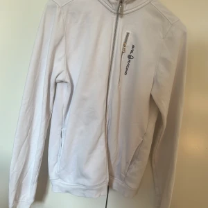 Sail racing tröja  - Den är bra skick använd2/5 gånger 