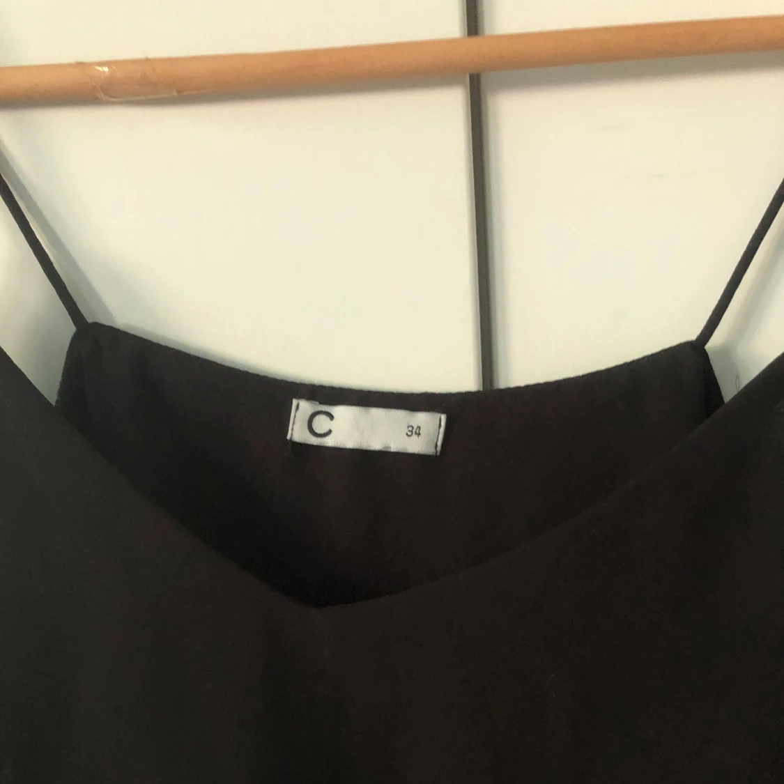 Svart luftig topp  - 90