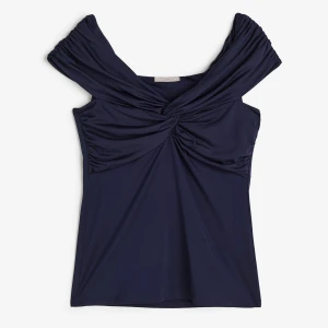 off shoulder topp - säljer snyggaste toppen i mörkblå!!!