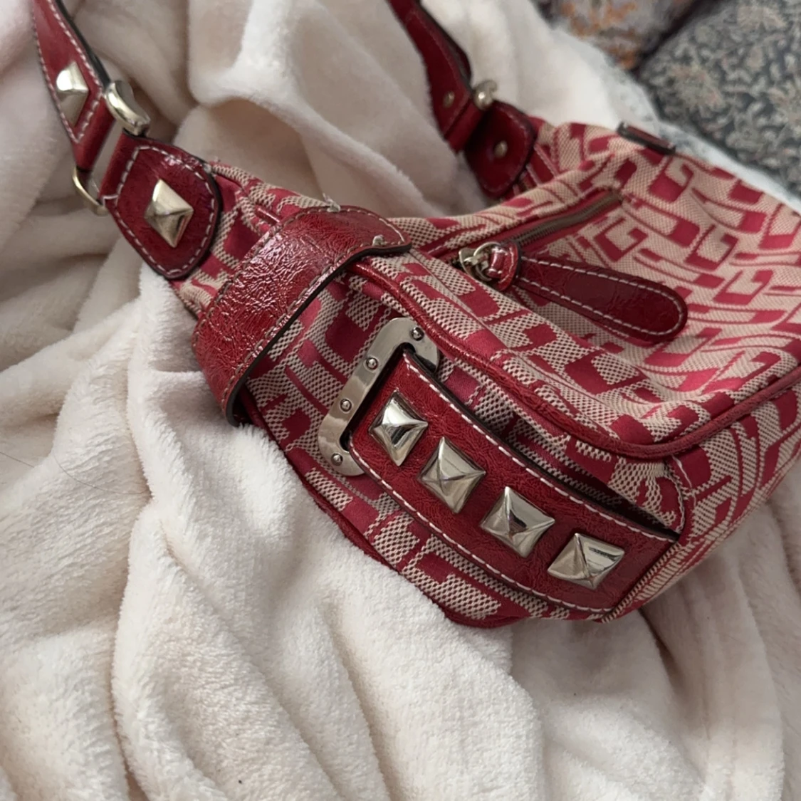 Guess väska vintage - 92