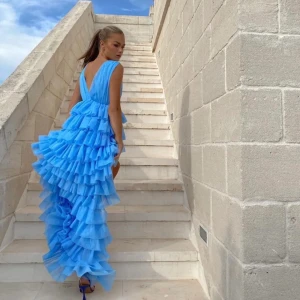 Tyllklänning nakd x Hanna Schönberg - Klänning från Hanna Schönberg x NAKD. Slutsåld!💙 Insydd hos skräddare och passar en xs-s. 