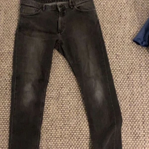 Feta Hope Jeans - Super fint skick 30/32 inga fel alls. Bara använda någon enstaka gång.  Skriv vid frågor 