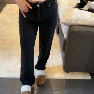 Jeans - Jeans från bikbok