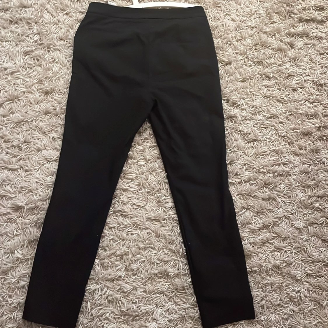 Svarta byxor - 92